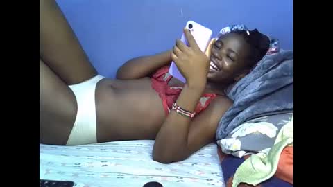 merlin_queen online show from November 12, 7:01 pm