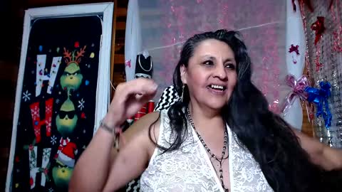 Snapshot of merlyna_goldens chatting on December 29, 1:17 pm My next birthday is December 11th. online show from December 29, 1:17 pm