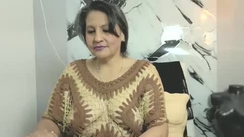 Snapshot of merlyna_goldens chatting on October 12, 3:20 am My next birthday is December 11th. online show from October 12, 3:20 am