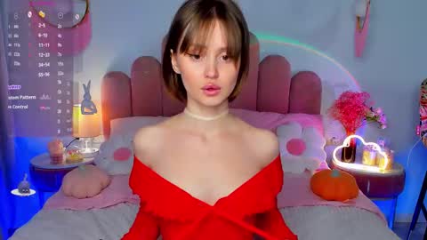 Anna online show from October 19, 6:04 am