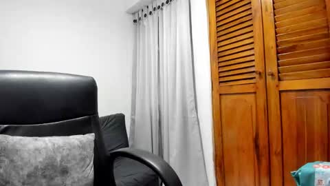 Snapshot of merysummer chatting on September 9, 8:52 pm Mery Summer online show from September 9, 8:52 pm