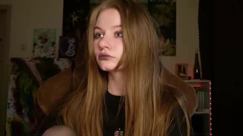 Eva online show from March 13, 2:29 pm