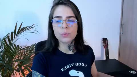 Meurif online show from December 5, 12:39 pm