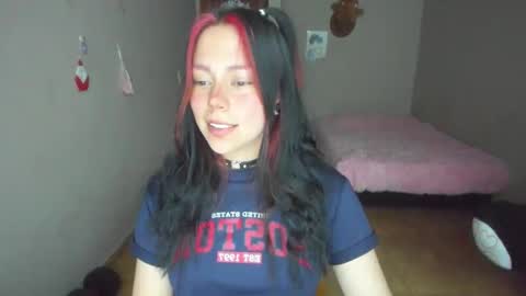 Snapshot of mey090 chatting on January 23, 10:54 pm Mey online show from January 23, 10:54 pm