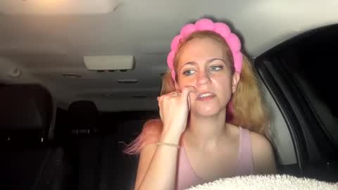 mezzy69 online show from February 28, 9:04 am