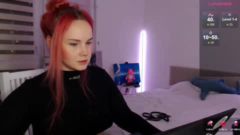 Snapshot of mi_cherry chatting on March 7, 5:06 pm Alice online show from March 7, 5:06 pm