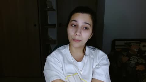 Mia online show from May 9, 5:09 am