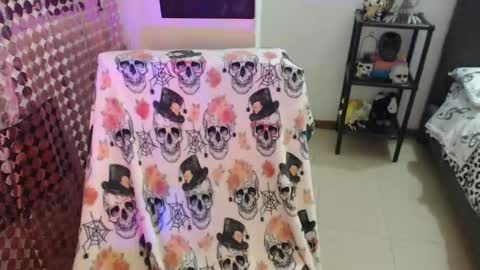 mia online show from September 13, 2:30 am