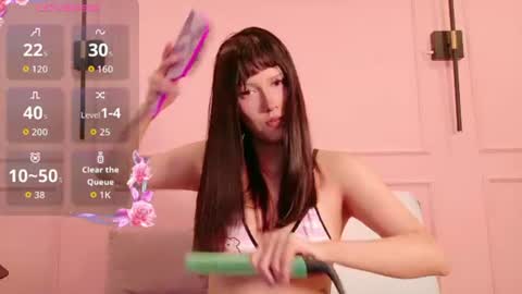 Mia 3 online show from July 21, 8:53 pm