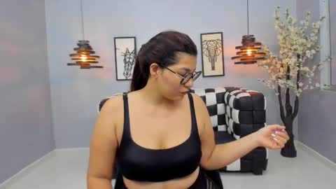 Mia Curvyy  online show from March 14, 11:44 am