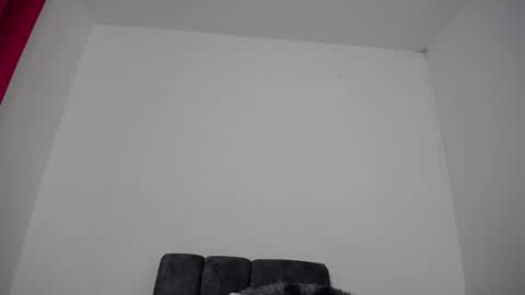 M I A online show from November 23, 11:12 am