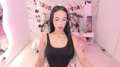    online show from October 31, 1:04 pm