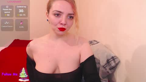 Snapshot of mia_joy8 chatting on January 2, 4:56 pm MiaJoy online show from January 2, 4:56 pm