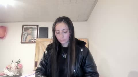 mia kaneee online show from September 29, 2:49 am