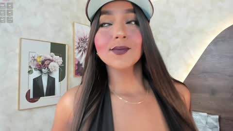 Snapshot of mia_lacy chatting on January 28, 5:56 pm mia_lacy online show from January 28, 5:56 pm