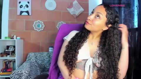 mia_lovea online show from March 7, 11:39 am