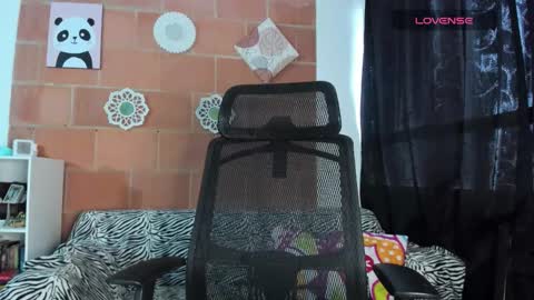 mia_lovea online show from March 6, 11:38 am