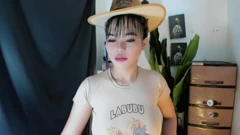 M I A online show from July 3, 10:32 am