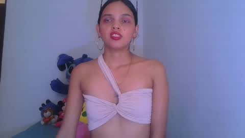 mia lucy 21 online show from March 20, 6:35 pm