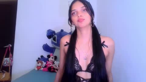 mia lucy 21 online show from March 17, 6:45 pm