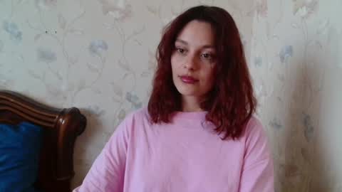 mia_luiza online show from August 2, 11:13 am