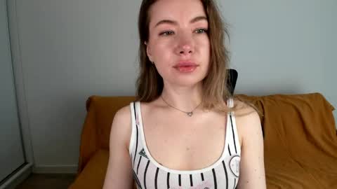 Mia online show from June 7, 7:04 am