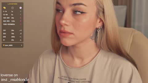 mia_milagros online show from January 12, 3:49 am