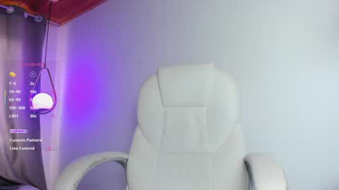 Mia Nevaeh - follow me online show from August 4, 9:32 pm