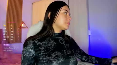 Mia Nevaeh - follow me online show from February 19, 9:02 pm