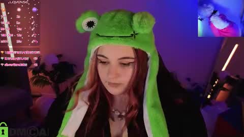 Mia online show from June 12, 3:03 am