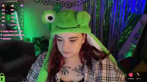 Mia online show from June 13, 3:04 am