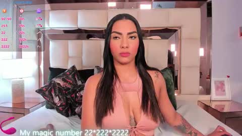 miaa_quinn online show from March 11, 4:49 am