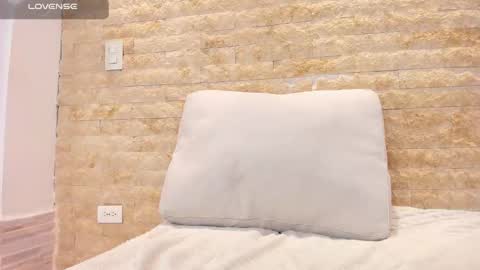 Miaa  online show from October 11, 1:47 pm