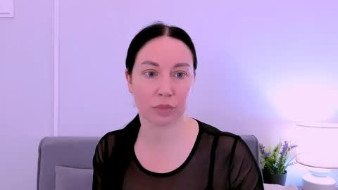 Mia online show from May 13, 5:19 pm