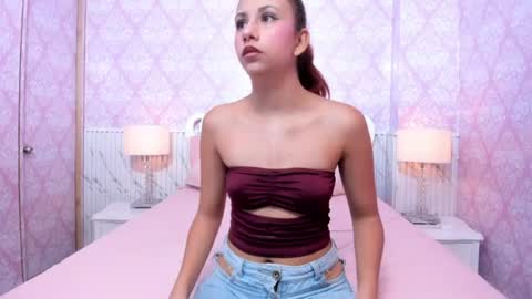 Mia online show from June 14, 2:24 am