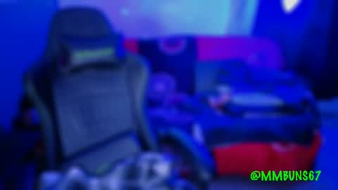 Mia online show from October 29, 3:55 am