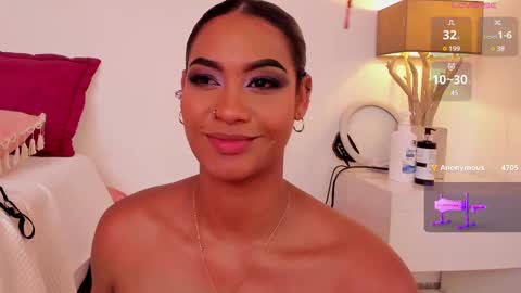 Snapshot of miaebony_ chatting on February 15, 7:06 am Call me Mia online show from February 15, 7:06 am