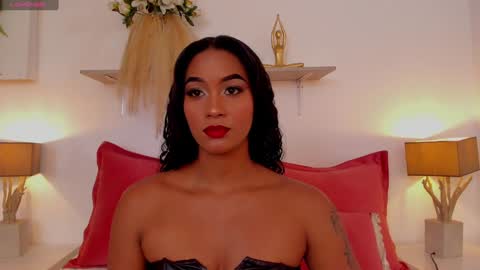 Snapshot of miaebony_ chatting on February 2, 5:48 pm Call me Mia online show from February 2, 5:48 pm