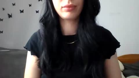 Mia online show from June 12, 11:02 pm