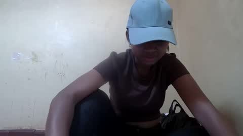 Snapshot of miah_land chatting on October 10, 11:04 am miah_land online show from October 10, 11:04 am