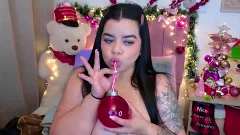 Miah Joness online show from December 16, 12:27 am