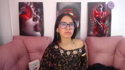 miahotcs online show from June 11, 8:05 pm