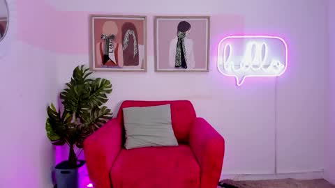 Mia Khalifa online show from December 1, 3:43 am