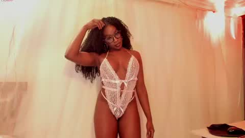 Mia online show from June 19, 12:26 am