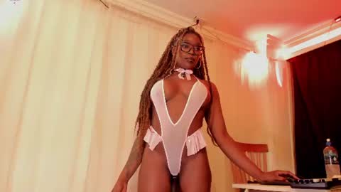 Mia online show from July 15, 12:26 am