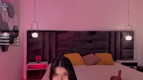 Call me Mia  online show from July 28, 7:39 pm
