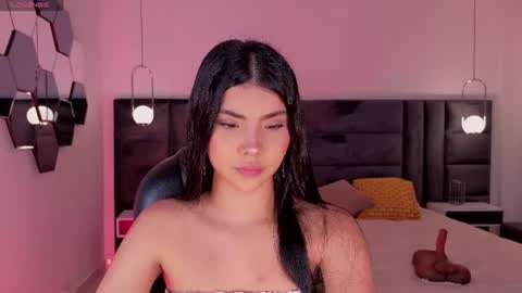 Call me Mia  online show from July 28, 6:42 pm