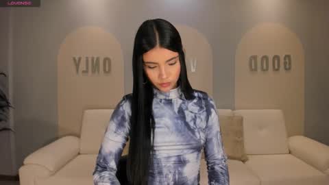 Call me Mia  online show from January 31, 7:11 pm