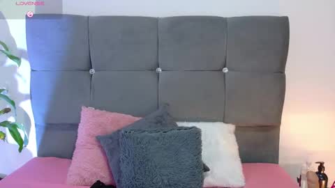 MIA online show from October 18, 3:15 pm