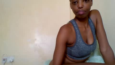 Muffin online show from June 16, 9:49 pm